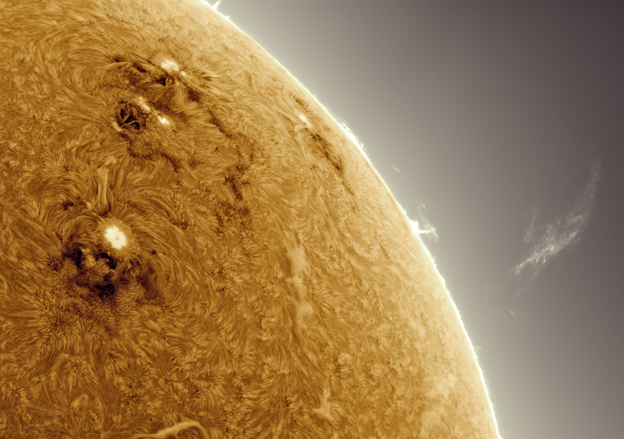 Astronomers Confirm the Existence of Magnetic Waves in the Sun’s Photosphere