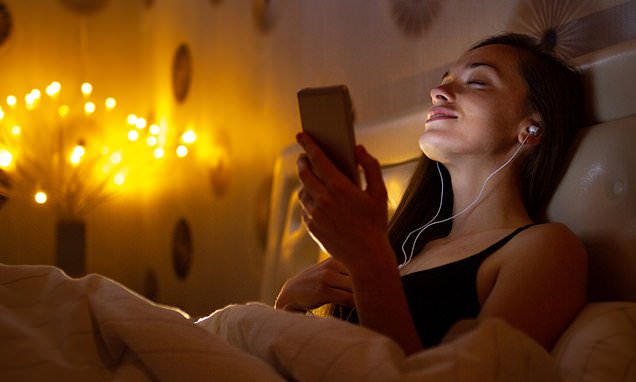 Listening to 'earworm' songs before bed is disruptive to sleep, study finds