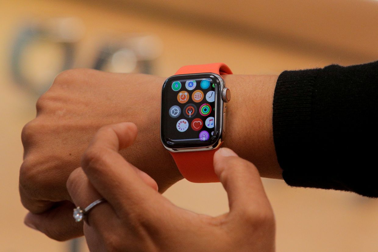 Apple plans faster Watch, future temperature and glucose sensors