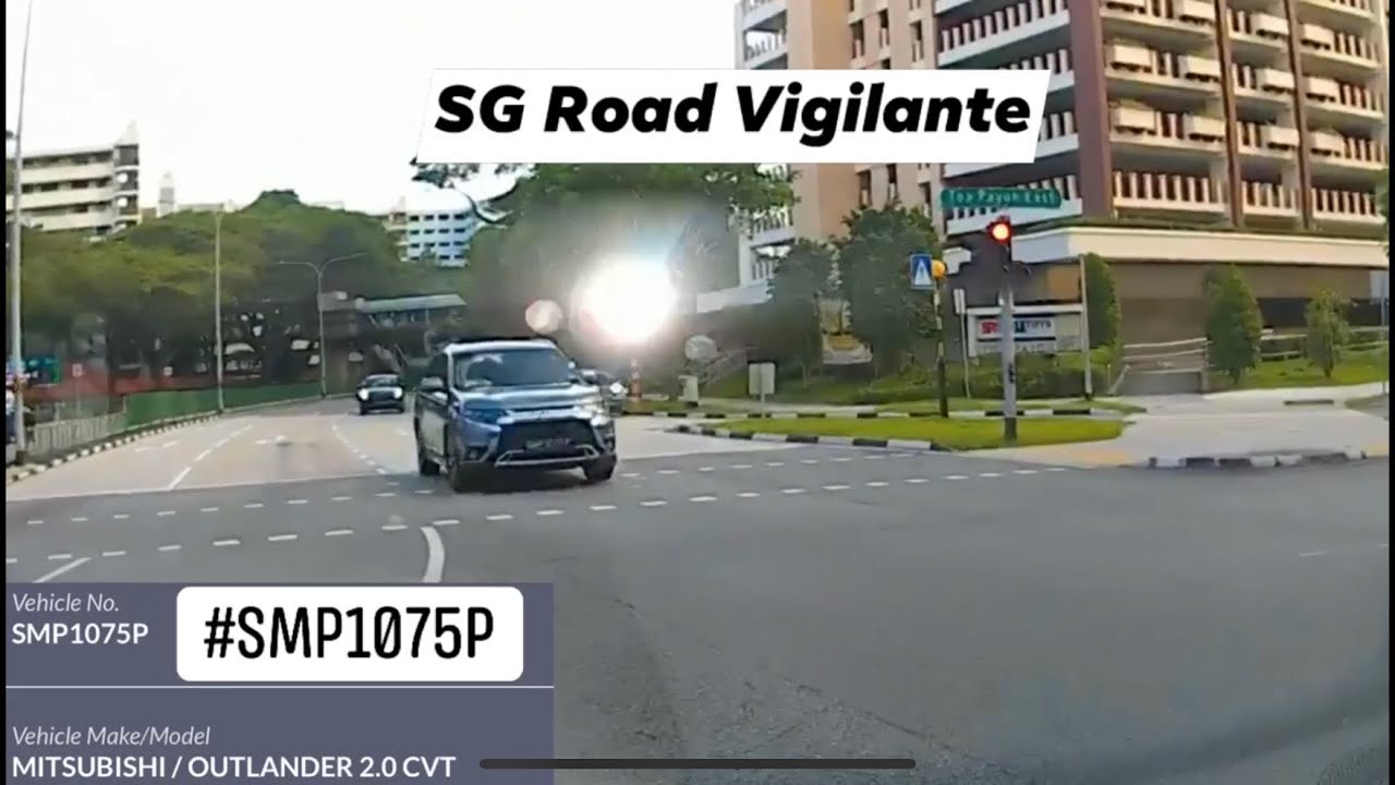 toa payoh lor mitubishi outlander flashed by traffic police red light camera