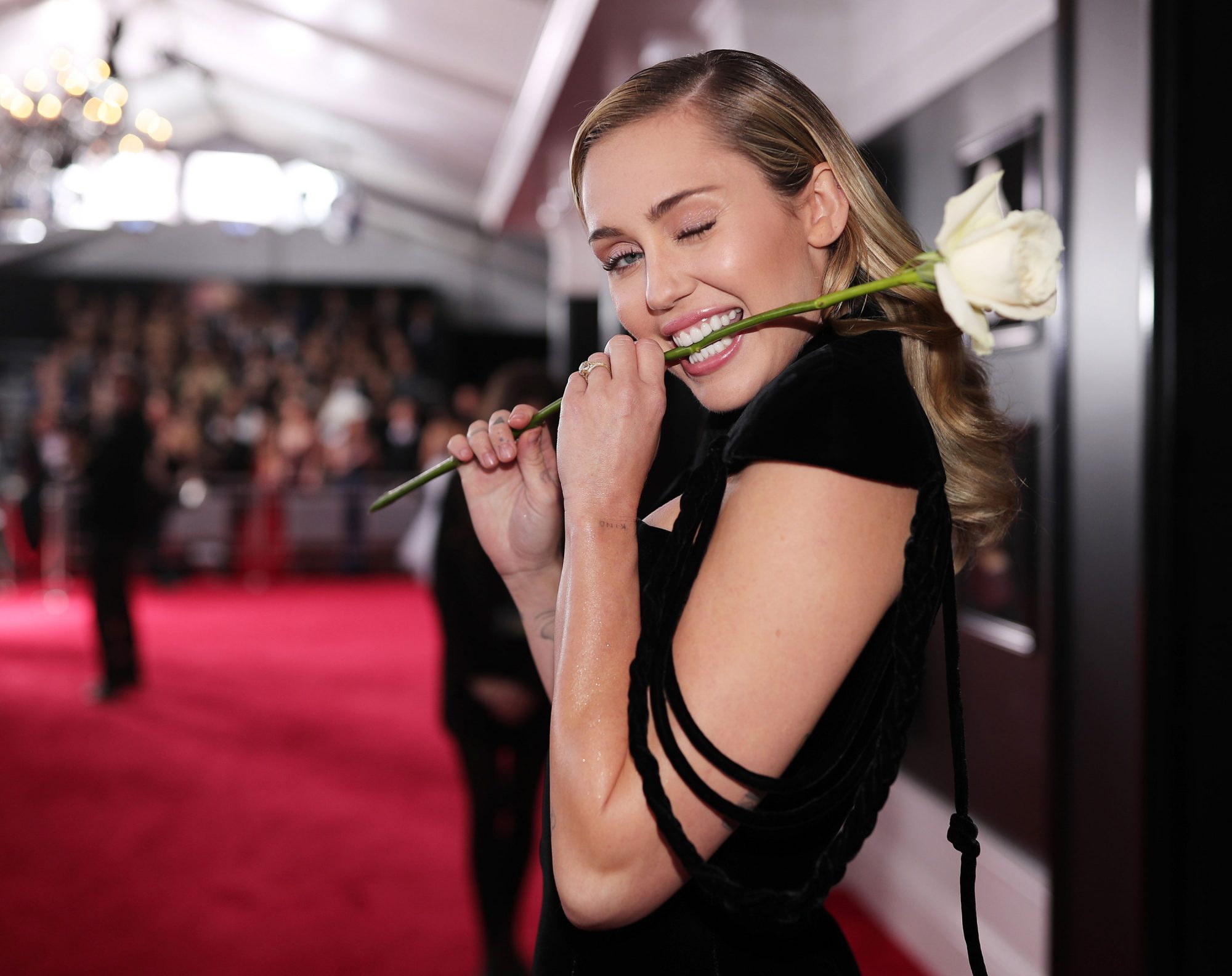 Miley Cyrus Just Posted a Butt Selfie Wearing a Thong
