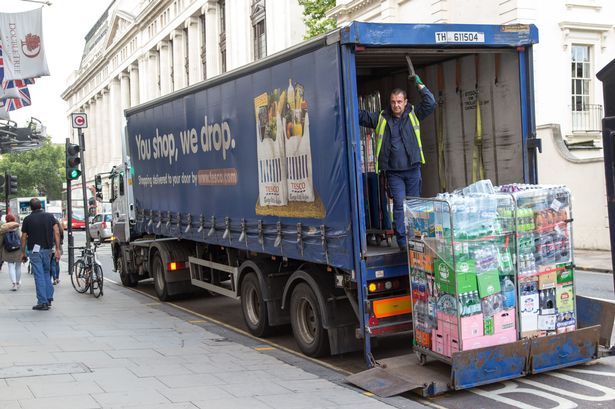Tesco suppliers binning almost 50 tonnes of fresh food weekly in HGV driver crisis