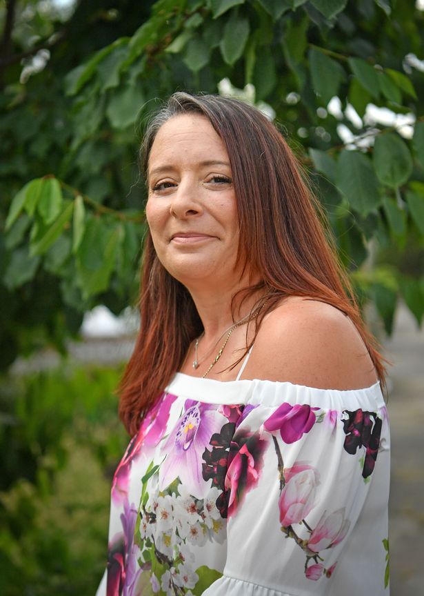 Smoker, 45, who dismissed cough finds out she actually has terminal lung cancer