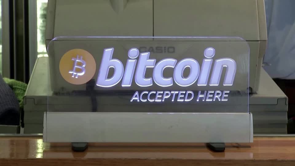 Bitcoin slumps after China crackdown