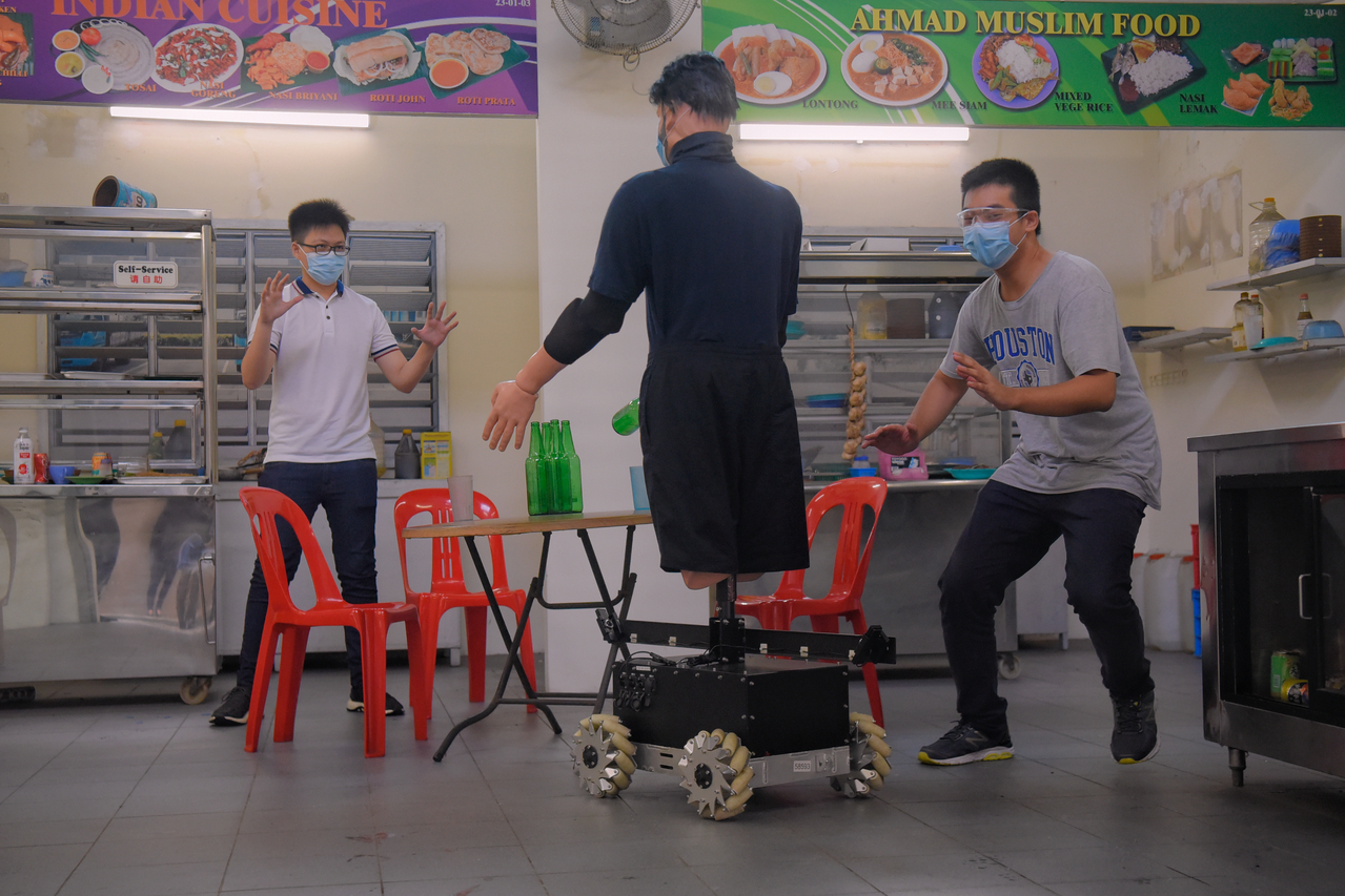 Singapore police to get new cameras, drones, guns and training bots