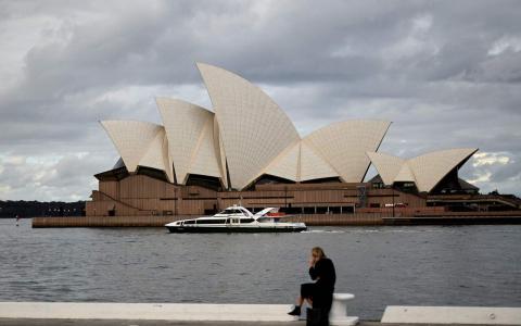 新南威尔士新感染群人数激增 悉尼强制戴口罩
