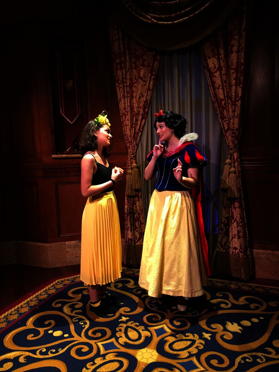 Latino actress Rachel Zegler cast as Disney's Snow White, shuts down haters on Twitter