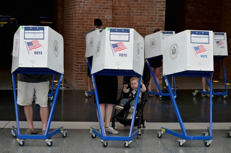 Senate Republicans block sweeping US voting rights measure