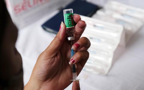 世卫预测最弱群体每年须接种一次冠病疫苗追加剂