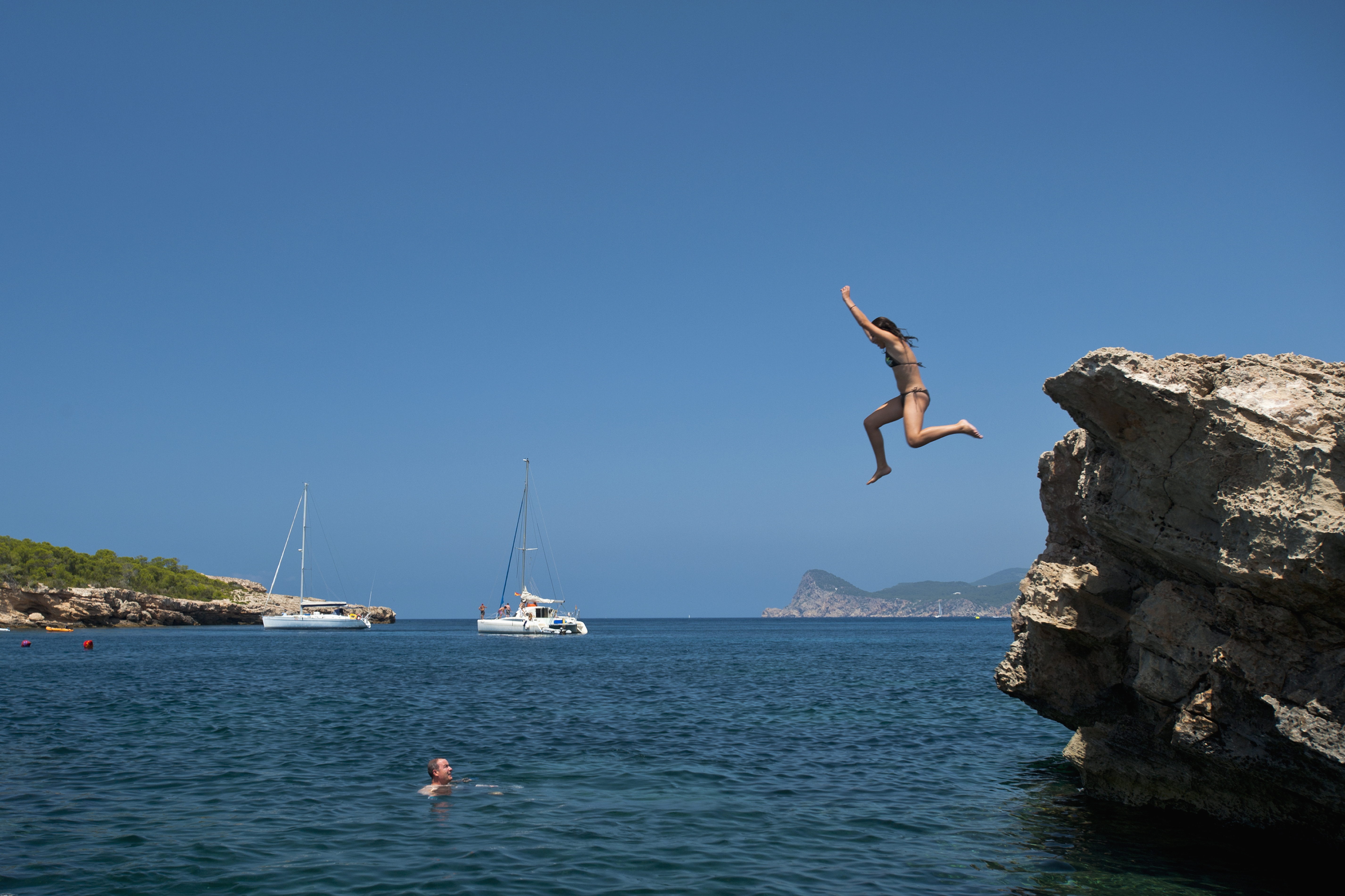 Government Announces New Green List Travel Destinations For People In England