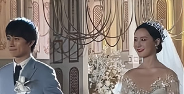 王思聪携女伴低调出席豪华婚礼，女伴颜值不输孙一宁