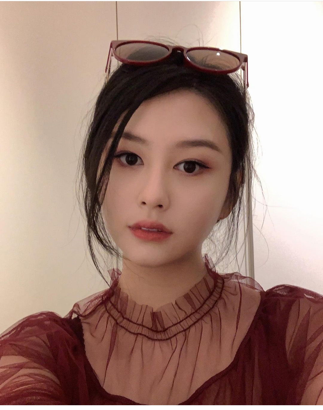 Chingmy Yau’s 19-Year-Old Daughter Feared Going To School As She Was Bullied By Her Classmates