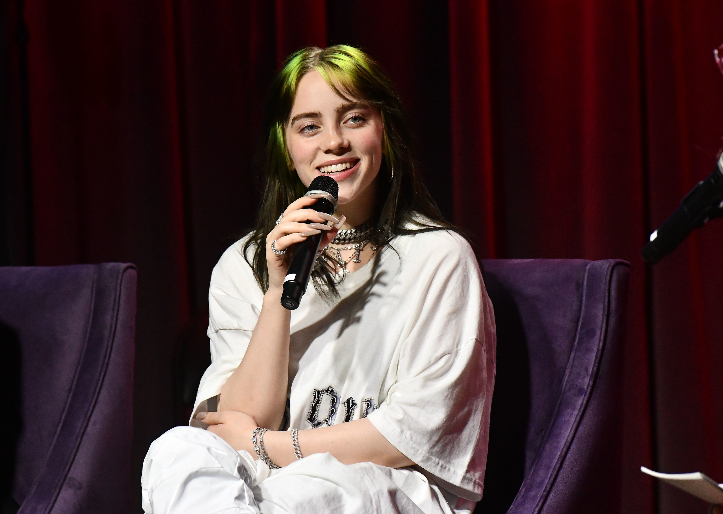 Billie Eilish Revealed Her Favorite Cartoon Character In A Resurfaced Interview And Her Problematic Answer Has Caused A Ton Of Drama