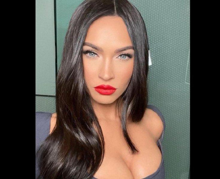 Bisexual Megan Fox Posts Racy Snap in Grey Corset on IG Ahead of 'Jimmy Kimmel' Tonight