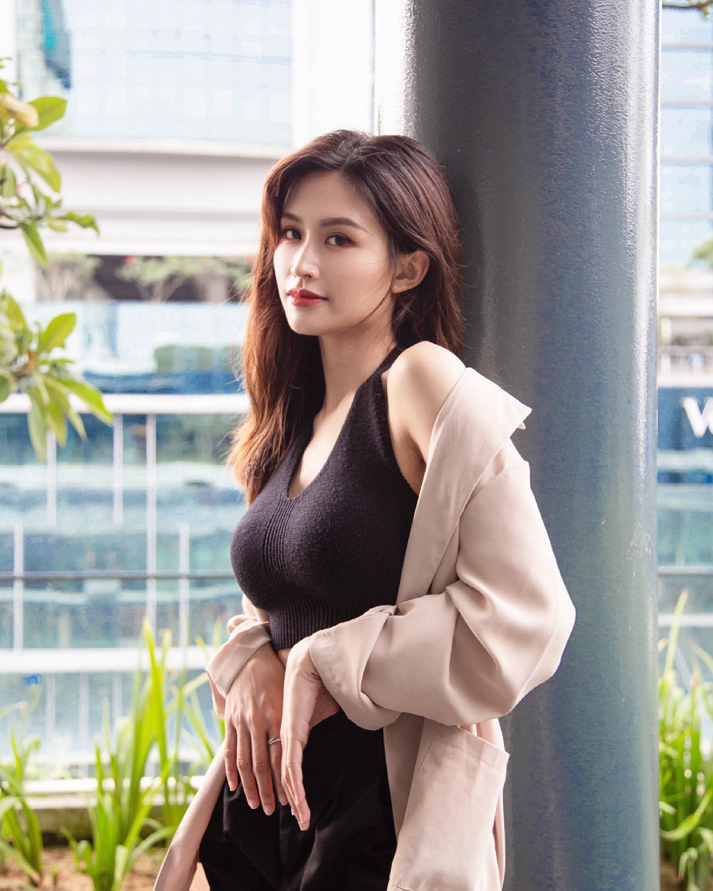 坐轮椅、戴术后眼罩接种第二剂疫苗　黄若熙吓坏粉丝
