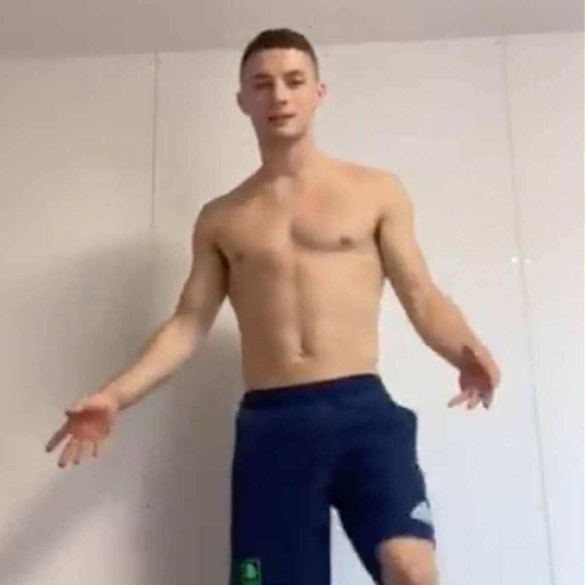 Irish Gymnast Rhys McClenaghan Debunks Those "Anti-Sex" Beds At The ...