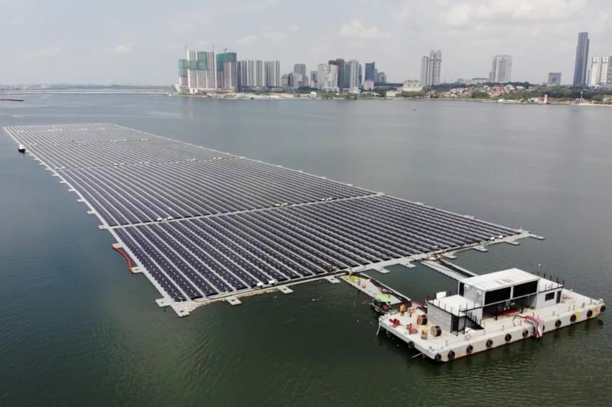 Sunseap inks deal to build world's largest floating solar farm and energy storage system in Batam