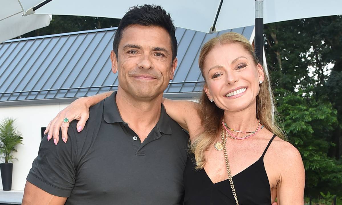 Kelly Ripa disappoints fans for this surprise reason after sharing rare family photo
