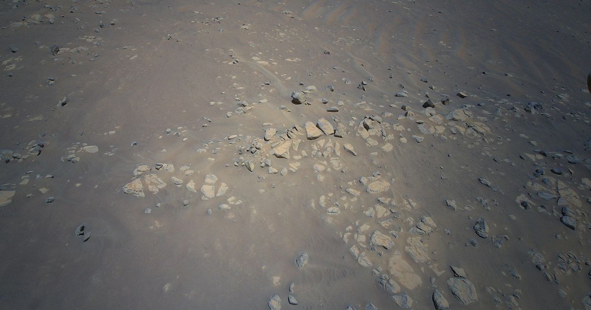 NASA Mars helicopter scouts out rocks with 'curious lines'