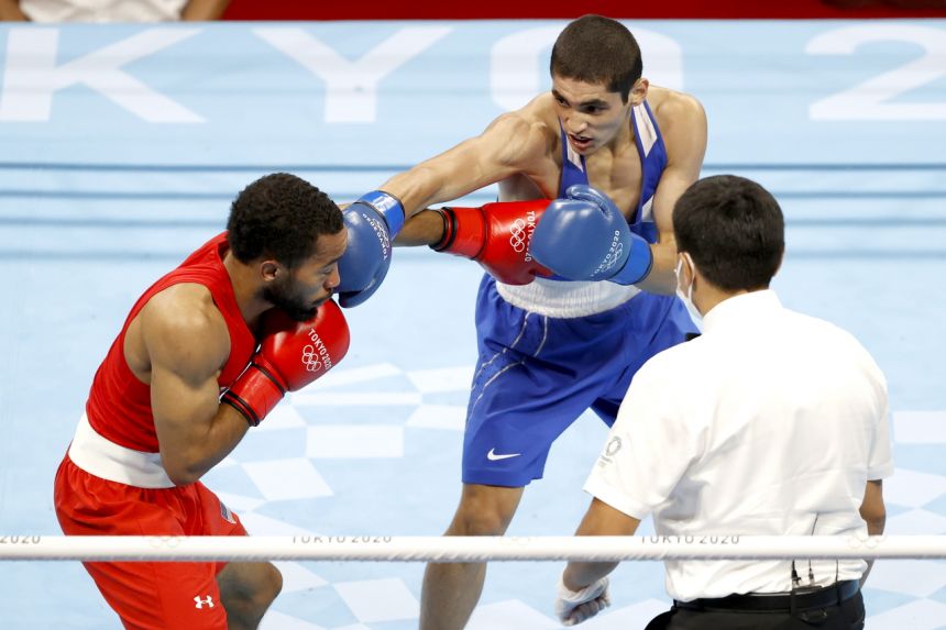 Olympics: Russian Albert Batyrgaziev wins boxing featherweight gold as US made to wait