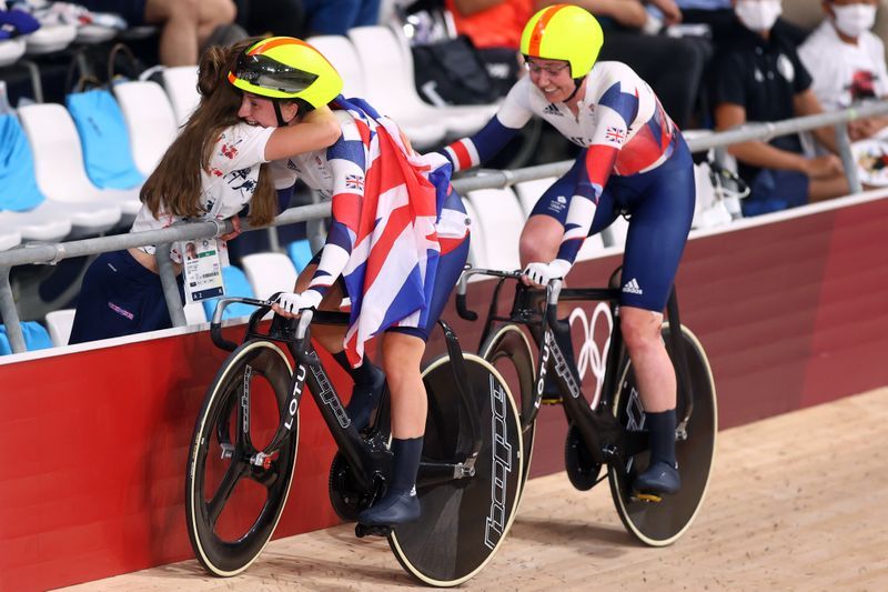 Olympics-Cycling-Kenny wins fifth gold as Britain win women's madison
