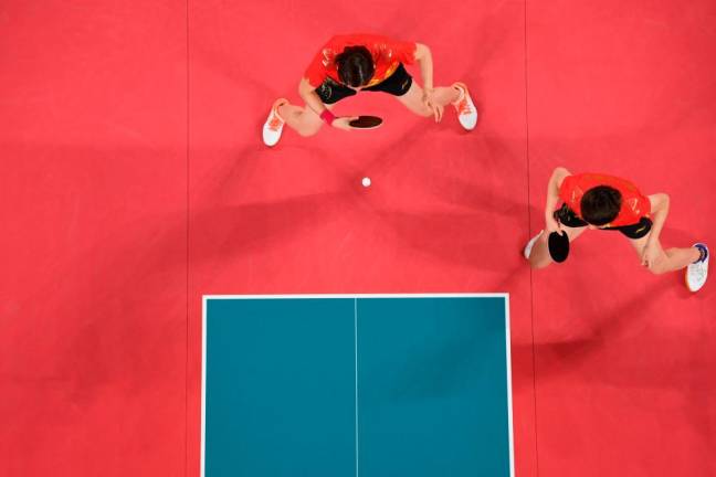 China women paddlers beat Japan for 4th consecutive Olympic table tennis team gold
