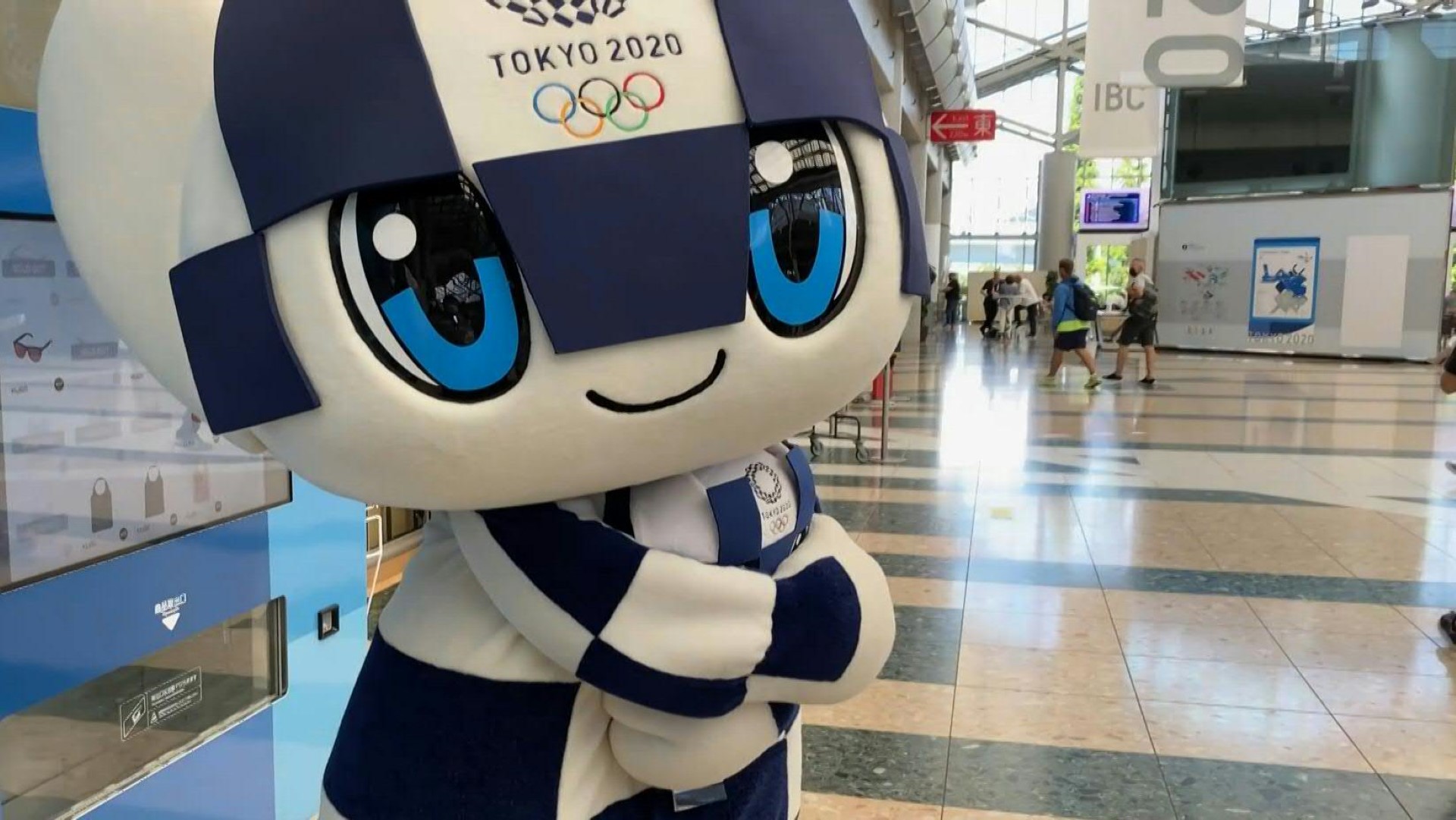 Tokyo 2020 olympic mascot miraitowa goes on media walkabout