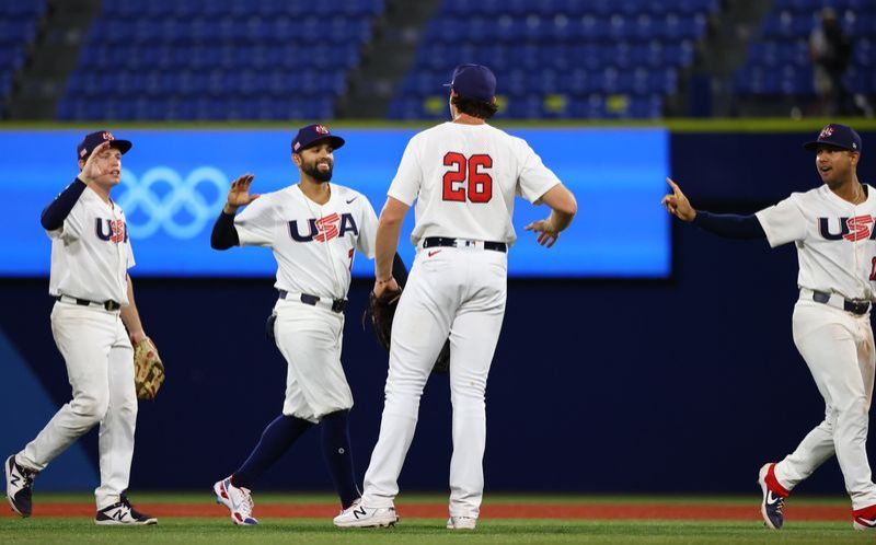 Olympics-Baseball-U.S. advances to golden game with Japan, South Korea to play for bronze vs Dominicans