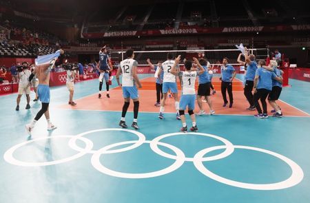 Olympics-Volleyball-Argentina beat Brazil in tense full sets to win bronze