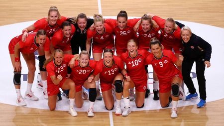 Olympics-Handball-Norway take bronze with 36-19 win over Sweden