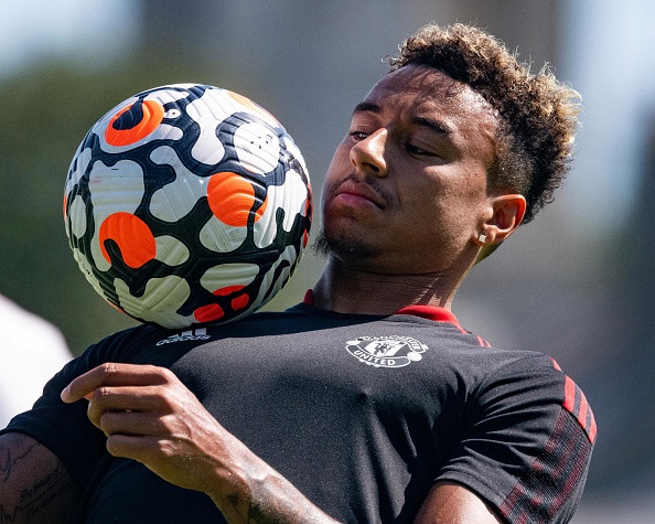 Jesse Lingard ruled out of Man Utd friendly after testing positive for Covid-19