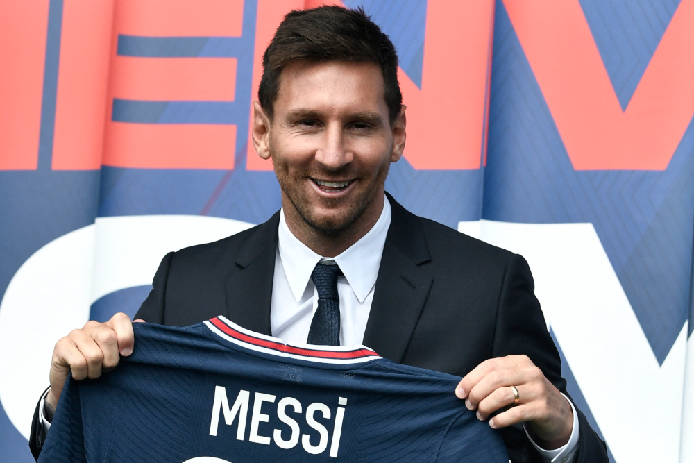 Messi says dream is to lead Paris St Germain to Champions League glory