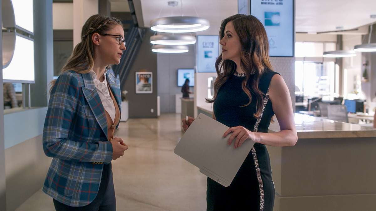 Supergirl: Melissa Benoist Talks About Kara's Struggle For Balance in Season 6