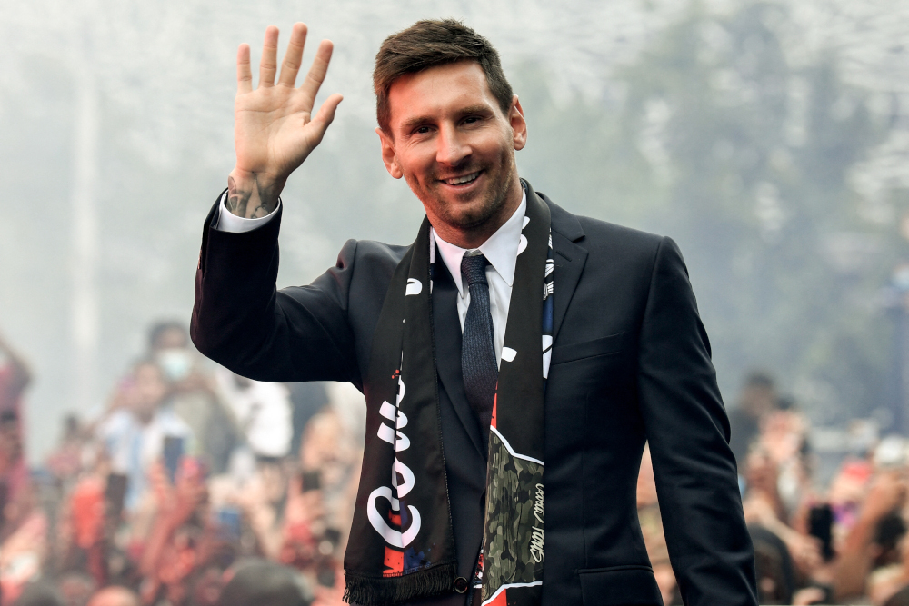 Messi’s Paris St Germain package includes crypto fan tokens