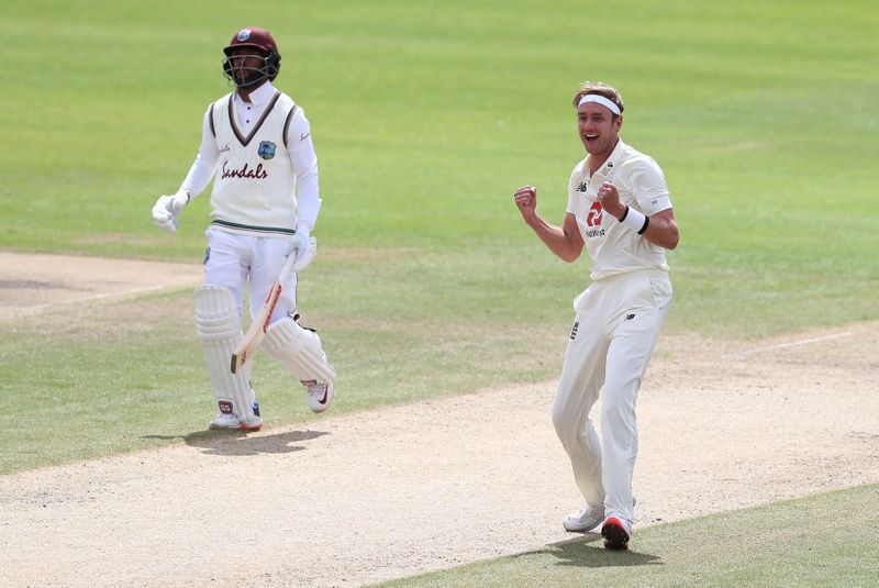 Cricket-Brathwaite misses century as Windies take 34-run lead over Pakistan