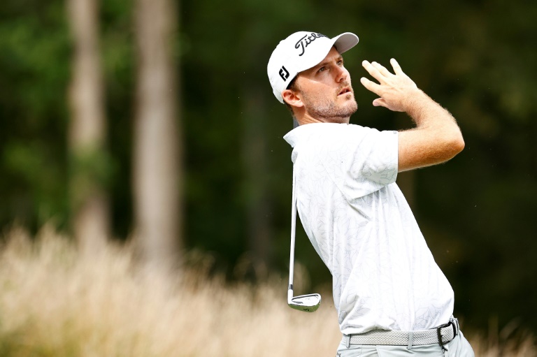 Eagle helps lift Henley to three-stroke PGA Wyndham lead