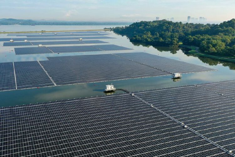 PUB eyes 2 large-scale floating solar farms at Lower Seletar and Pandan ...