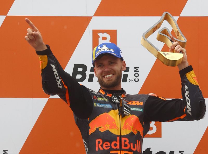 Motorcycling: Binder wins in Austria after tyre gamble pays off