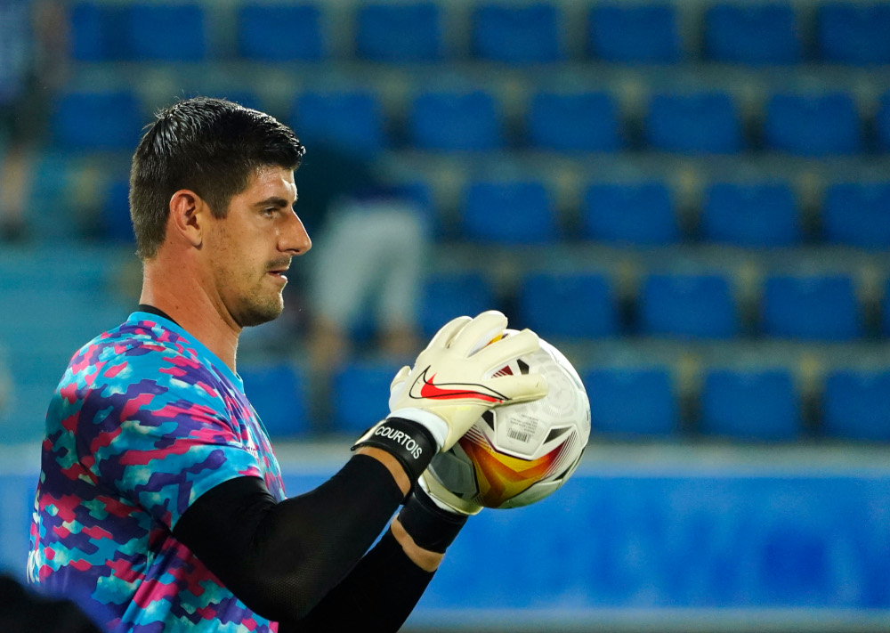 Courtois extends Real Madrid contract to 2026