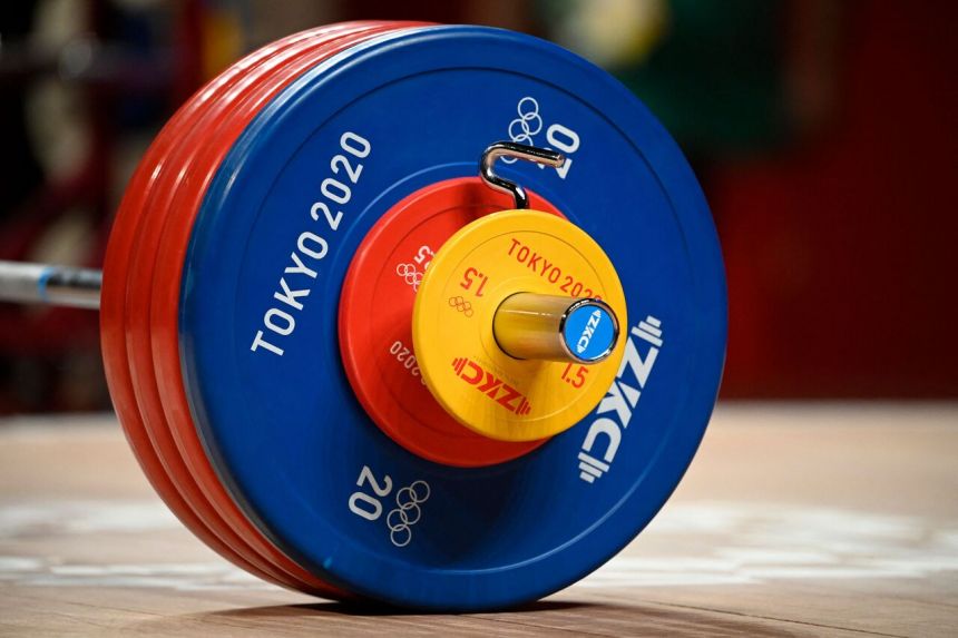 Olympics: Weightlifting chiefs must resign if sport is to have Games future
