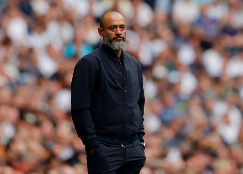 Soccer-Nuno says 'not my job to convince players' after Ndombele exit talk