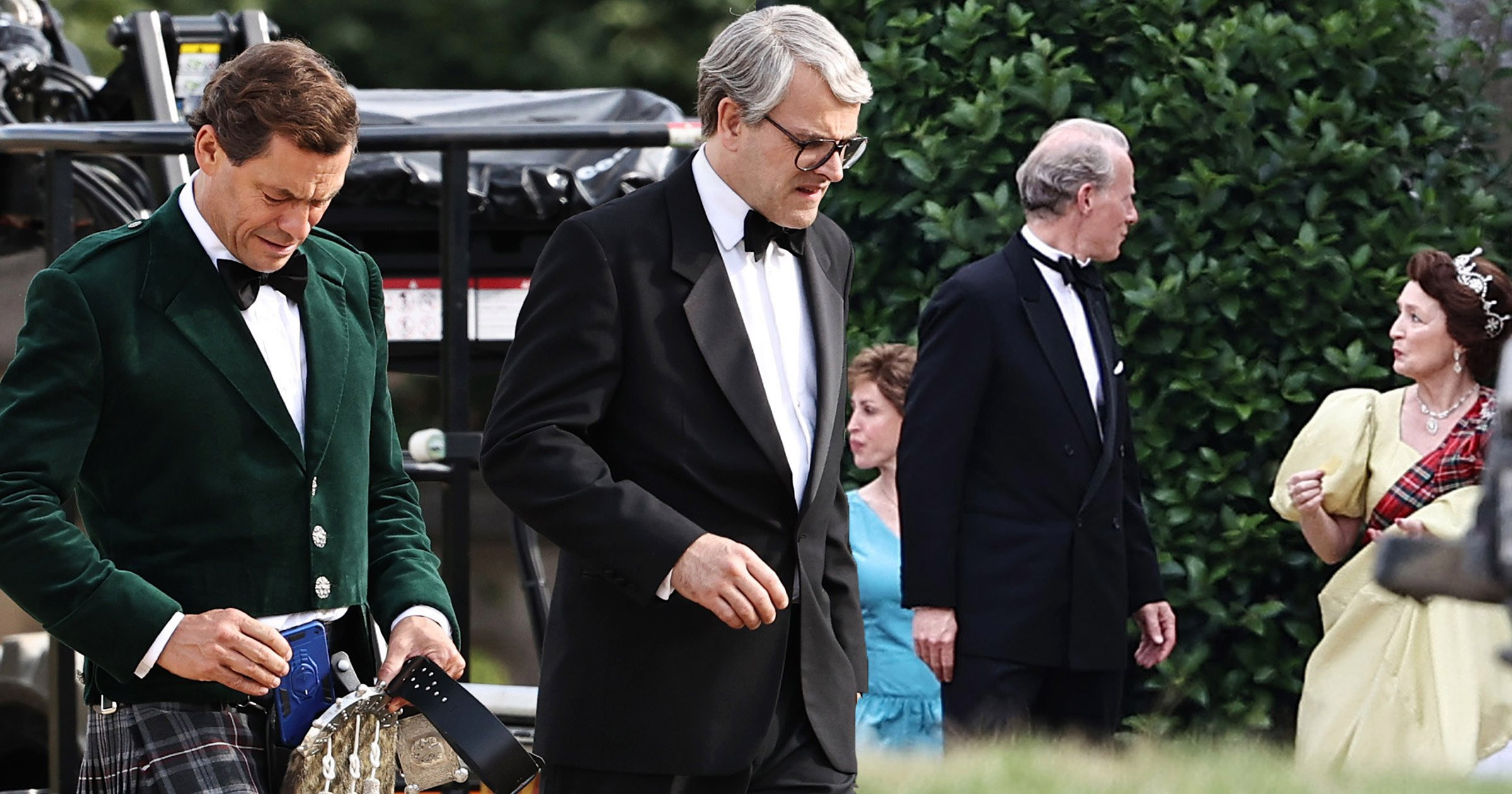 The Crown season 5: Jonny Lee Miller spotted on set as John Major for the first time with Dominic West