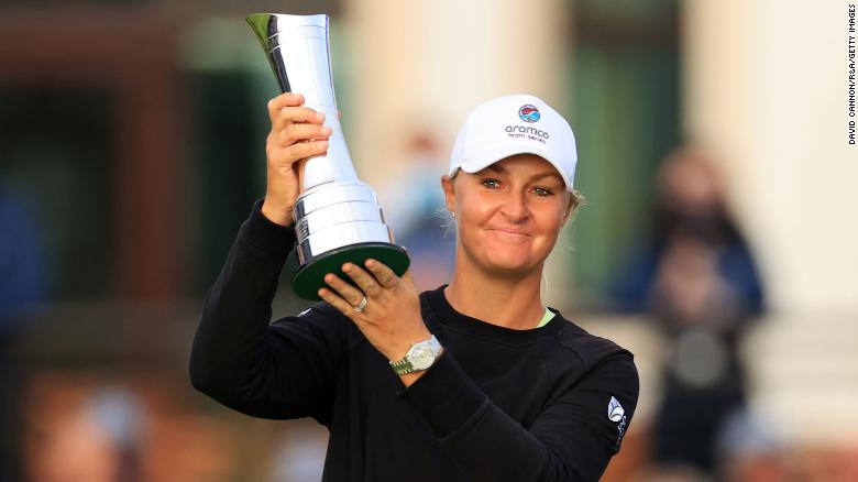 Anna Nordqvist holds her nerve to win a dramatic Women's Open