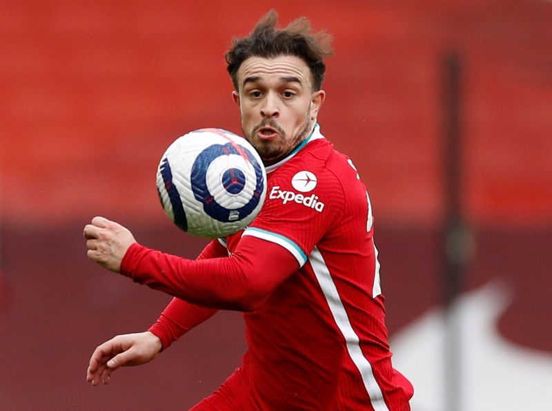 Soccer-Liverpool's Swiss winger Shaqiri joins Lyon