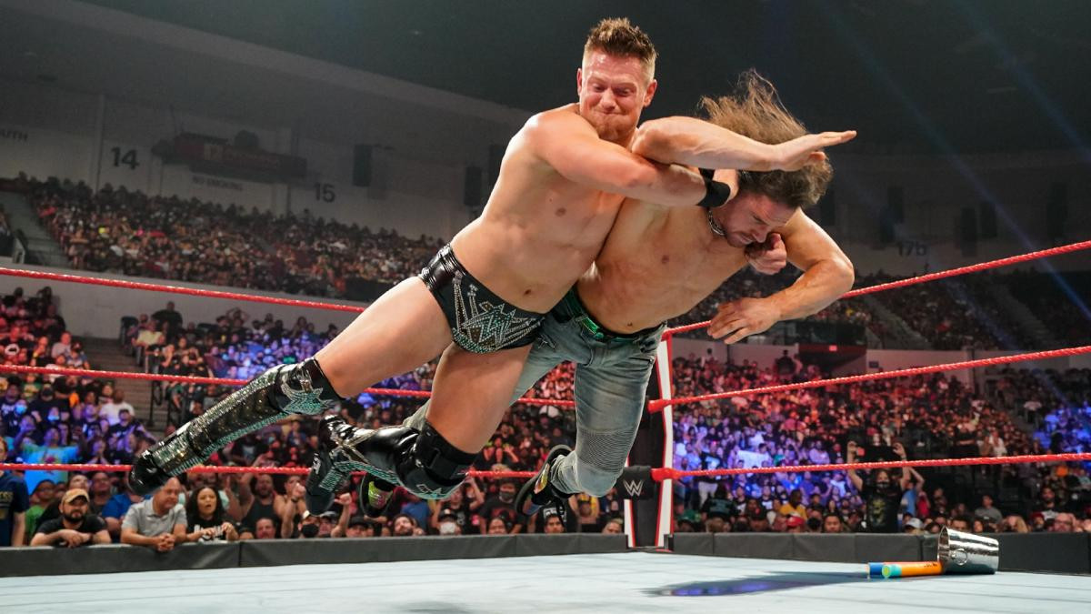 WWE Raw results, grades: The Miz brutally attacks John Morrison as fans roast Logan Paul