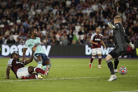 Michail Antonio becomes West Ham's all-time EPL top scorer