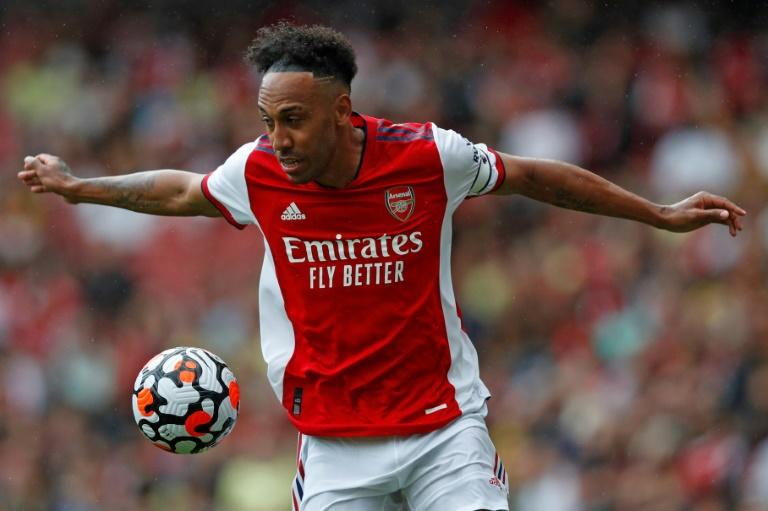 Aubameyang treble lifts Arsenal gloom in League Cup