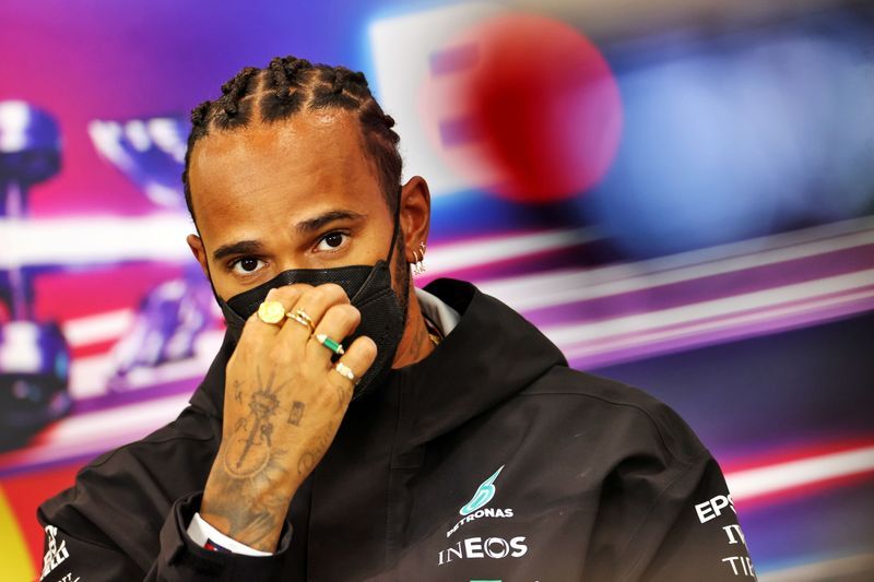 Motor racing-Hamilton says he and Mercedes in better shape for title run