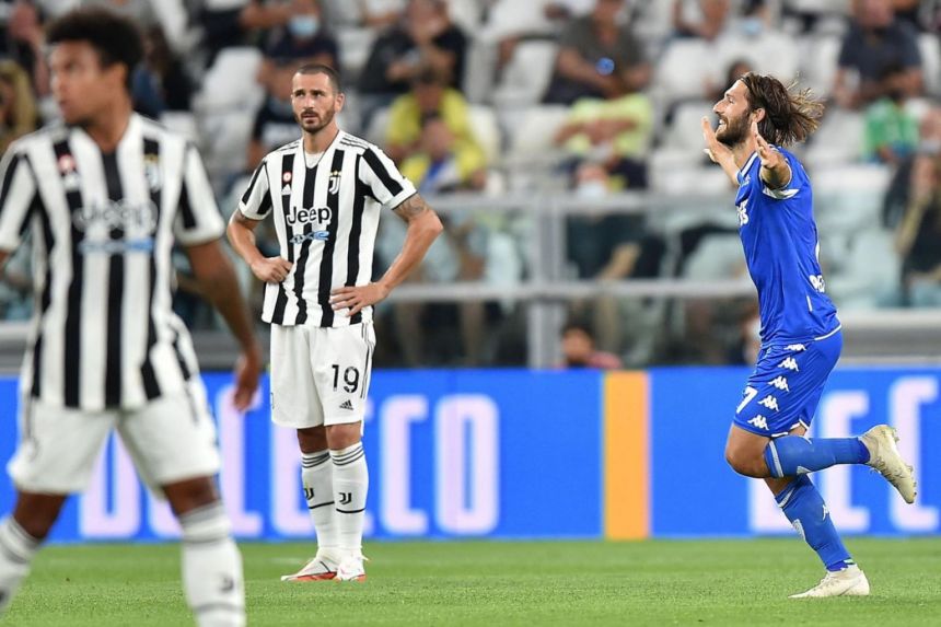 Football: Juve start life without Ronaldo with shock loss to Empoli