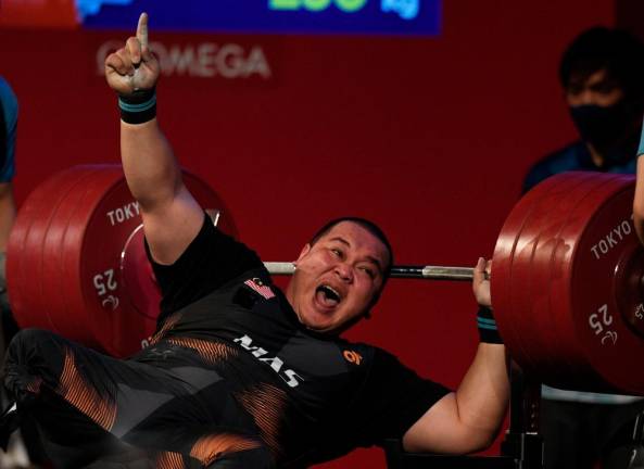 Yee Khie’s silver medal ends national powerlifting squad campaign on a high note